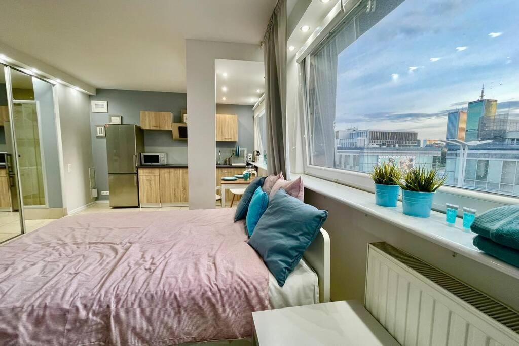 Ferienwohnung Gold 3 Metro X2 Wifi 300 Mbs 60'Tv Netflix Hbo Appletv+ Warschau Exterior foto
